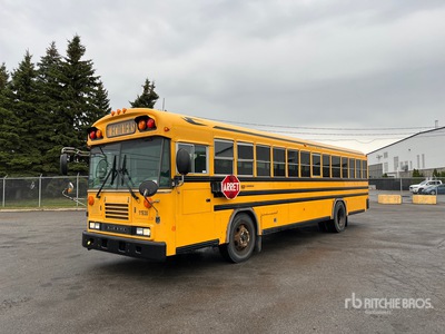 2011 BlueBird TC3000 4x2 72-Seat School حافلة