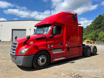 2020 Freightliner Cascadia 126 6x4 Tracteur Routier Couchette