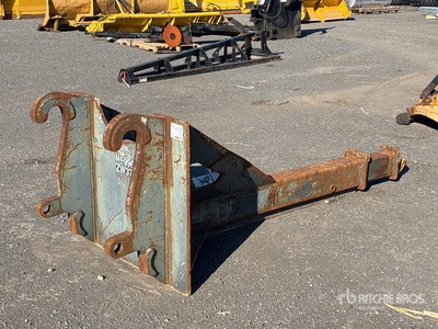 96 in Q/C Wheel Loader Material Handling Arm - Fits Hitachi 370