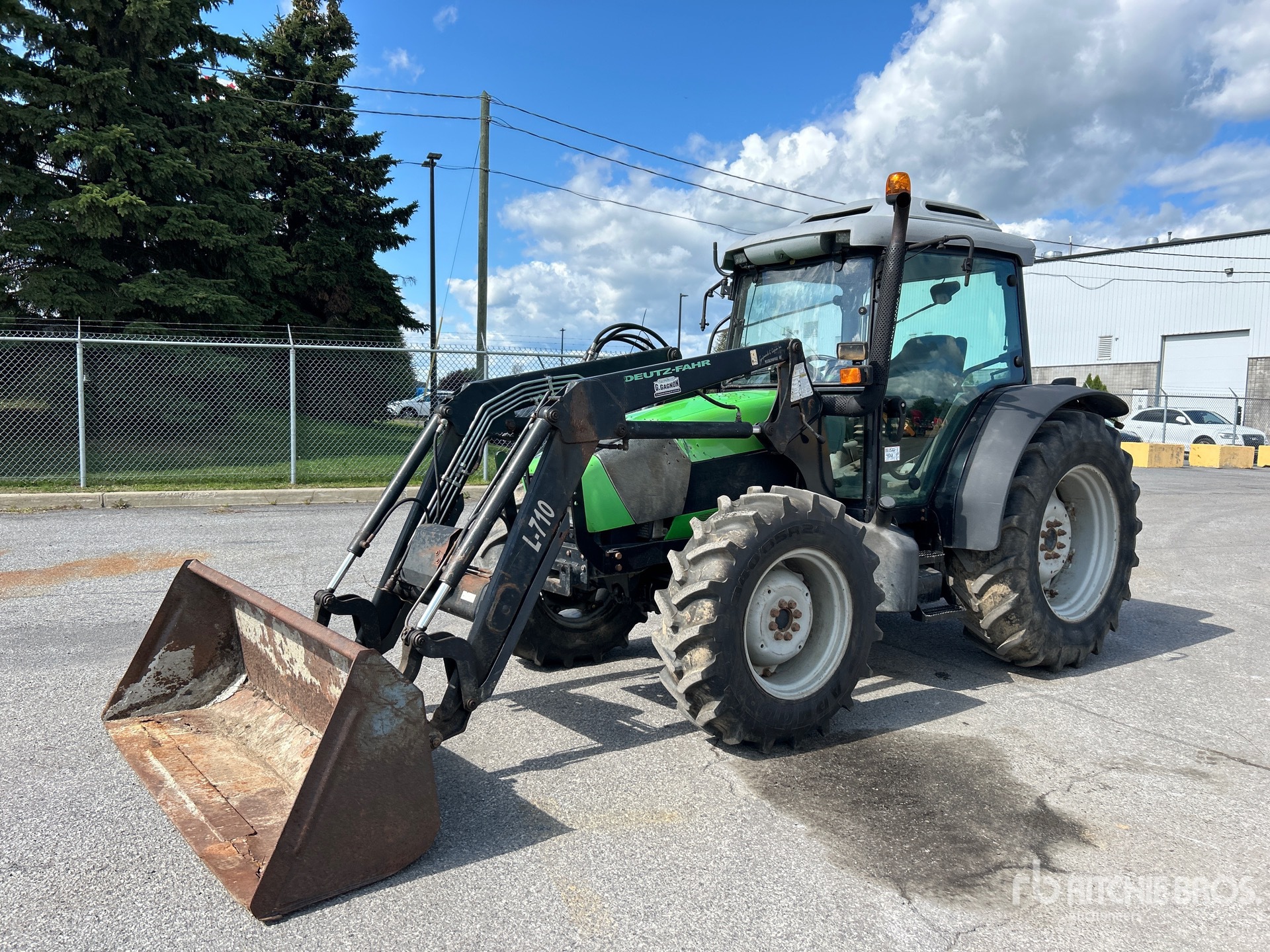 2009 Deutz-Fahr Agrofarm 410 4WD Tractor Agrícola