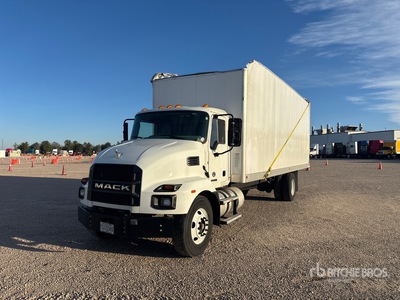 2023 Mack MD6 4x2 Van Truck