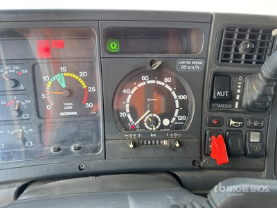 2003 Scania Depanneuse Rollback Truck