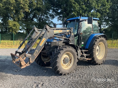2003 New Holland TS115 4WD Tractor