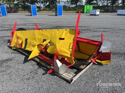 Quantity of Mower Accessories