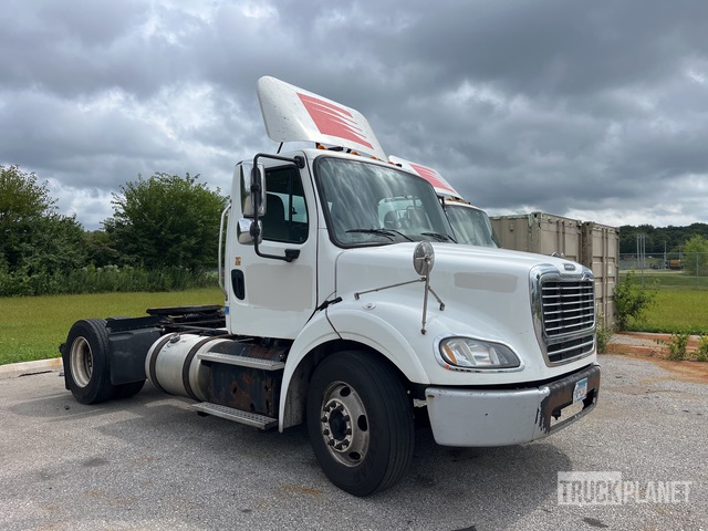CAMIóN 2017 FREIGHTLINER