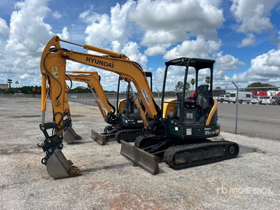 2014 Hyundai 35Z-9A Mini Excavator