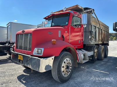 2005 Peterbilt 330 8x4 Tri/A Camión dumper