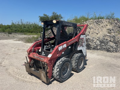 2014 Takeuchi TS50V を見 Skid-Steer Loader