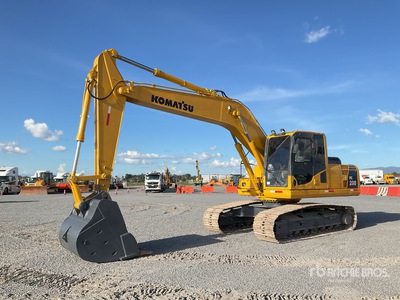 2014 Komatsu PC200-8 Excavadora Hidraulica / Tracked Excavator