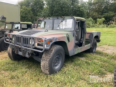 2004 AM General M1097A2 HMMWV 2 Door Soft Top w/Truck Body