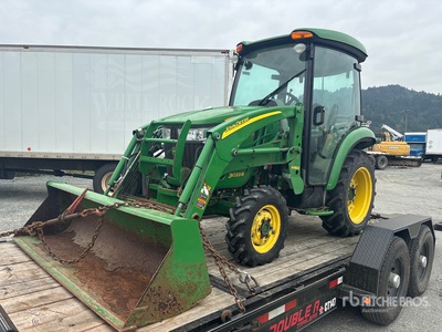 2016 John Deere 3033 Utility Tractor