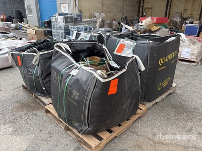 Quantity of Plumbing parts Varios, tienda, almacen, consumidor