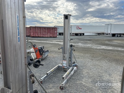 2020 Genie SLC-18 Material Hoist