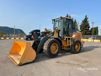 2006 John Deere 444J Pala Cargadora