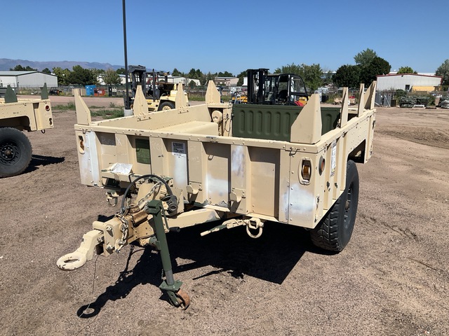2009 US ARMY Tank Automotive Command M1102 Cargo Trailer