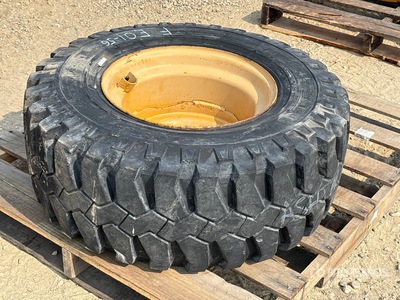 12R16.5 Skid Steer Tires