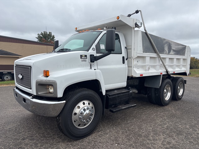 2009 Chevrolet C8500 6x4 T/A Dump Truck