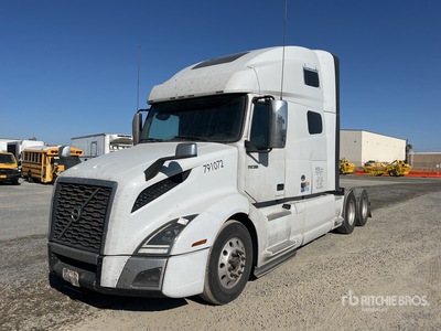 2020 Volvo VNL760 6x4 Cabina con cuccetta per trattore stradale
