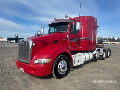 2014 Peterbilt 386 8x4 4-Achs Sattelzugmaschine mit Schlafkabine