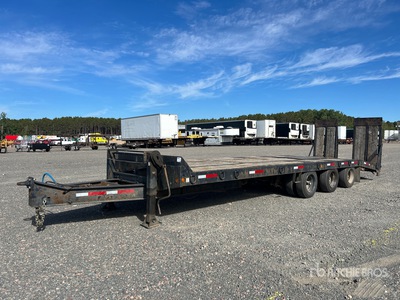 2014 Felling 30 ft Tri/A Equipment Trailer
