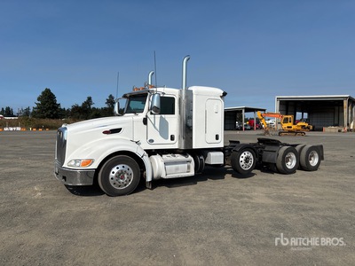 2012 Peterbilt 386 8x4 Tracteur Routier Couchette