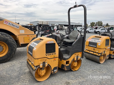 2021 Volvo DD15 Double Drum Roller