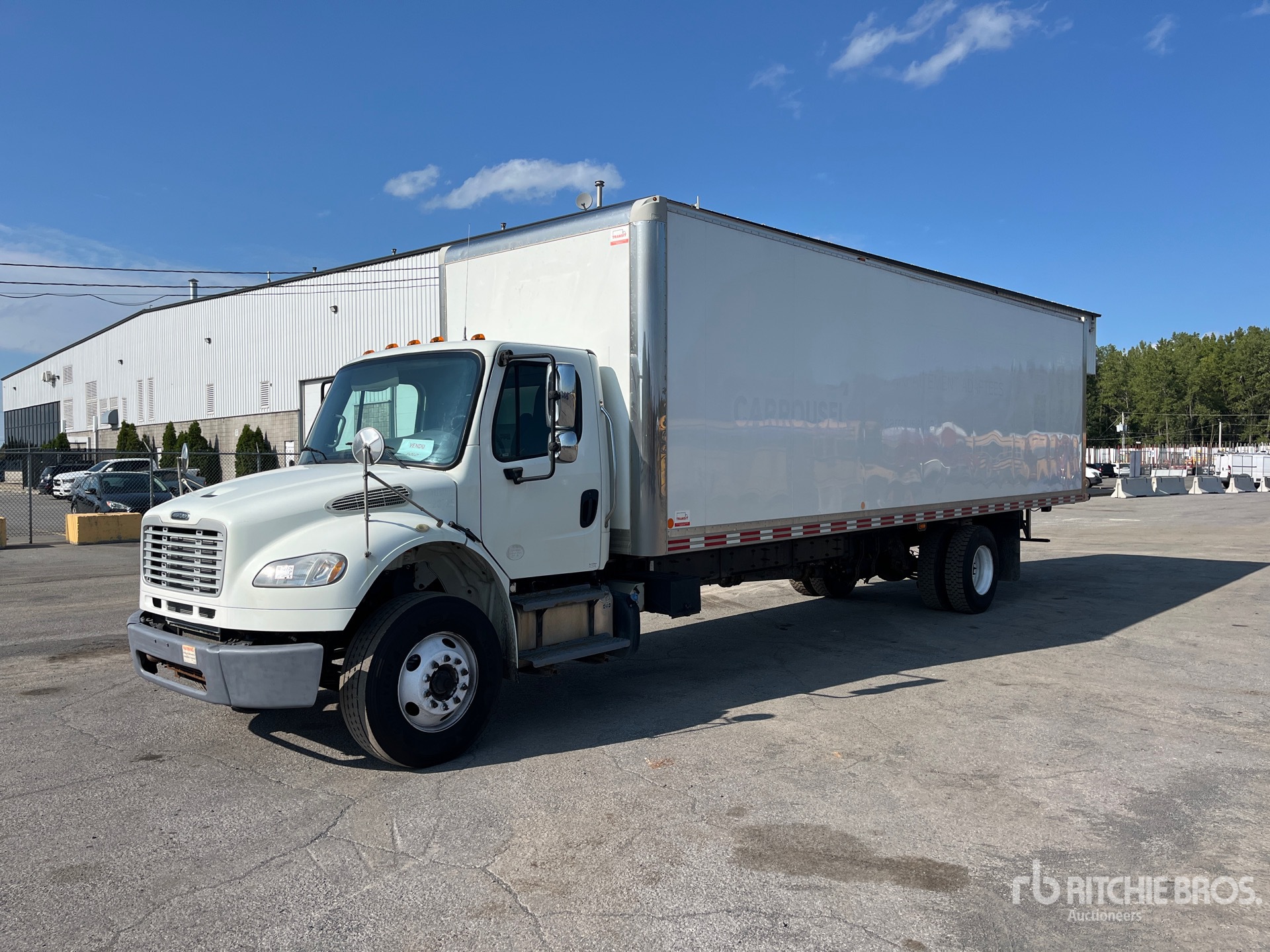 2019 Freightliner M2106 6x4 Furgoneta caja cerrada