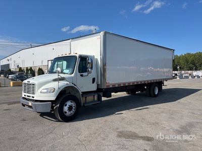 2019 Freightliner M2106 6x4 Furgoneta caja cerrada