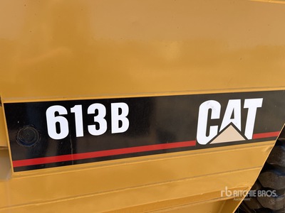 1983 Cat 613B Motorscraper
