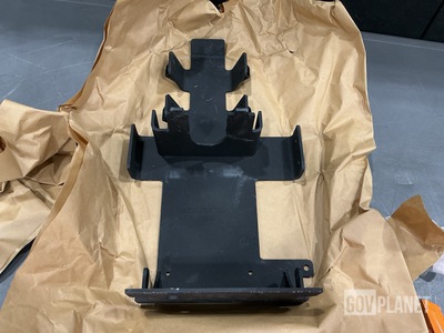 (15) Seastrand Engineering 13013807 Vehicular Components Brackets