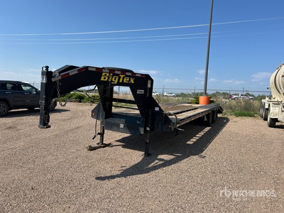 2015 Big Tex 22GN-25BK+5CP 30 ft T/A Gooseneck Equipment Trailer