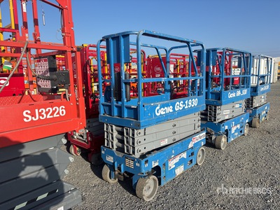 2020 Genie GS-1930 Electric Scissor Lift (Inoperable)