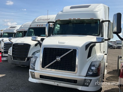 2015 Volvo VNL 6x4 T/A Sleeper Truck Tractor (Inoperable)