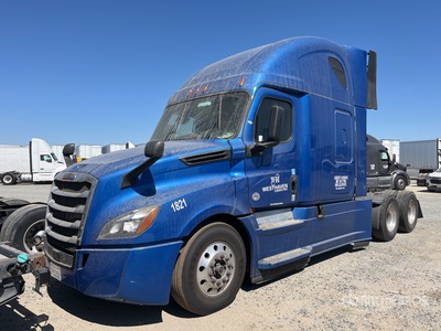 2020 Freightliner Cascadia 126 6x4 T/A Sleeper Truck Tractor