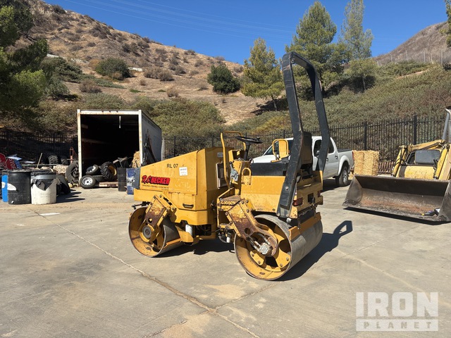 COMPACTADOR 1998 CATERPILLAR CB224C