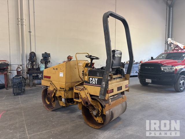 COMPACTADOR 1996 CATERPILLAR CB214C