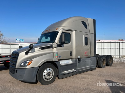 2021 Freightliner Cascadia 126 6x4 T/A Sleeper Truck Tractor