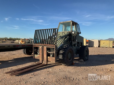 Case M13K Rough Terrain Forklift