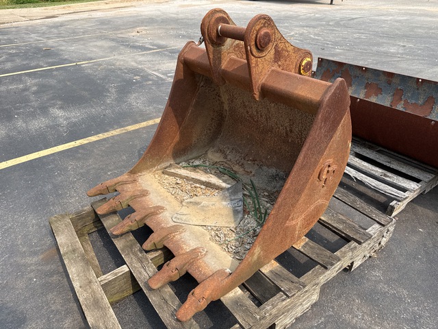 C & P 36 in Digging Backhoe Rear Bucket