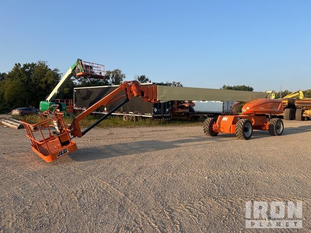 ELEVADOR TELESCóPICO 2011 JLG 4WD 1350SJP
