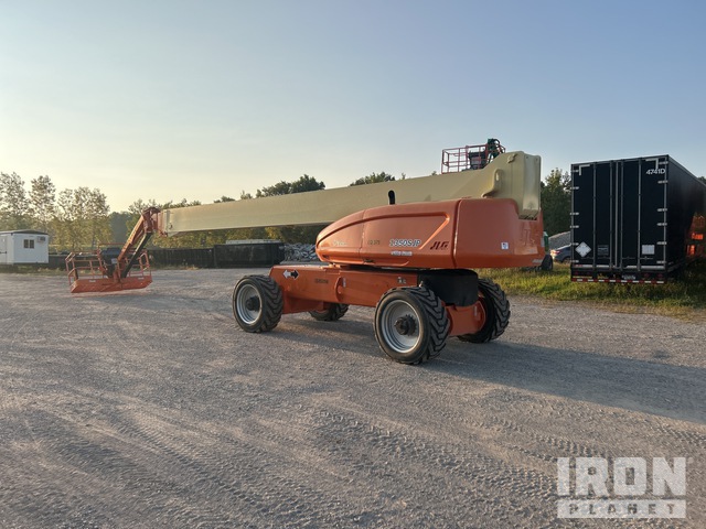 ELEVADOR TELESCóPICO 2011 JLG 4WD 1350SJP