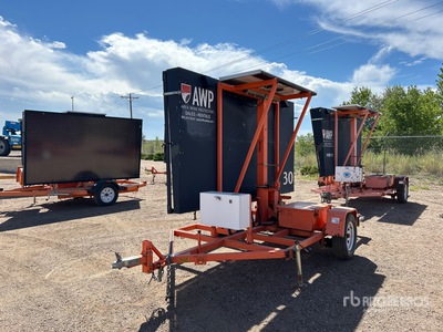 2010 Wanco WTMMB-SLL Solar Message Board