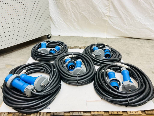 Quantity of (5) LEX 30 Amp Power Distribution Pin & Sleeve Cords (Unused)