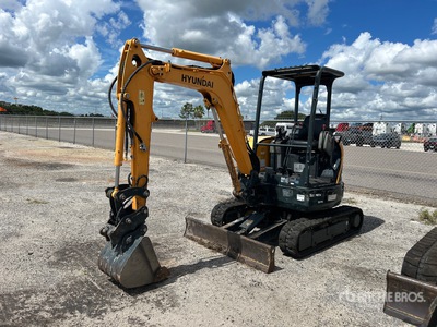 2014 Hyundai R25Z-9AK Mini Excavator