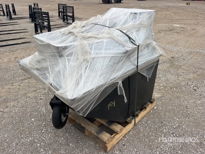Kit Containers Mini Skid Steer Starter Bundle スキッドステア付属部品 (Unused)