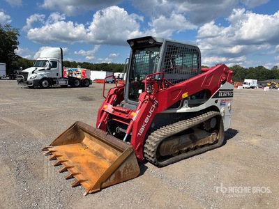 2022 Takeuchi TL12V-2 Two-Speed Compact Track Loader