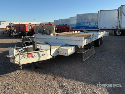 1999 Zeman 7500 28 ft T/A Tilt Deck Trailer