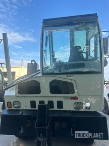 2019 Autocar Single axle Jockey Tracteur de manœuvre