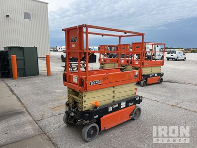 2019 JLG 1932R Electric Piattaforma aerea verticale