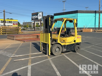Hyster H60 5550 lb Cushion Tire Forklift